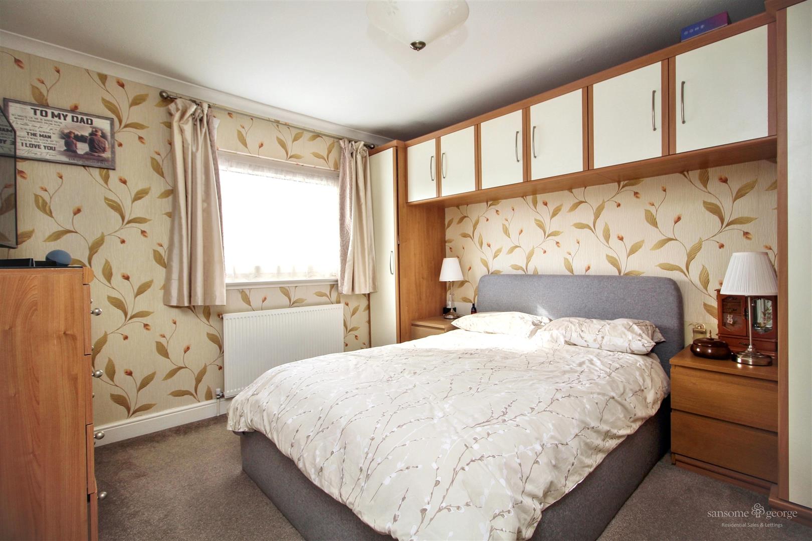 Bran Close, Tilehurst, Reading